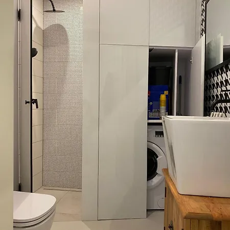 Modern Nest 1904 Apartment *